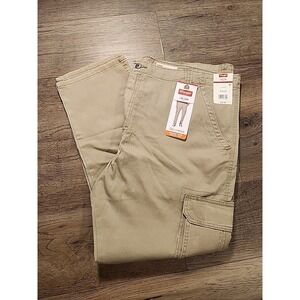 Wrangler  Five Star Premium Regular Taper Size 42x30 Tan  Stretch NWT.